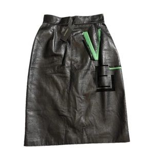 NWT Versace leather skirt size 38 which is a size 0.